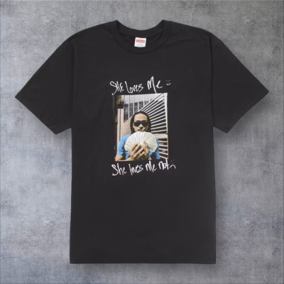 シュプリーム☆24SS WEEK 9 Teardrop ティアドロップ 半袖 Tシャツ シュプリーム☆24SS WEEK 9 Teardrop ティアドロップ 半袖 Tシャツ