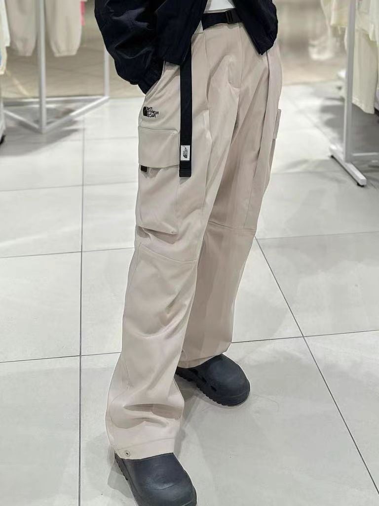 [ノースフェイス]★NEILTON PANTS★UNISEX THE NORTH FACE ノースフェイス カーゴパンツ NEILTON STRAIGHT