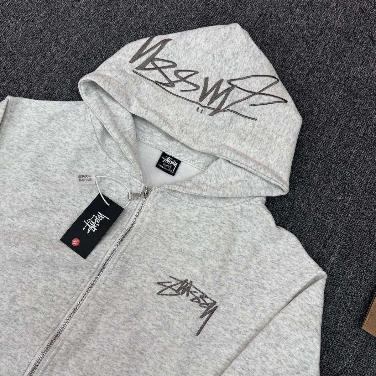 ステューシーSTUSSY BACK HOOD APPLIQUEZIP HOODIE HOODIE刺繍