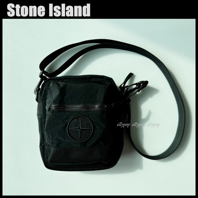 国内発送 Stone Island ナイロンメタル ポーチバッグ (STONE