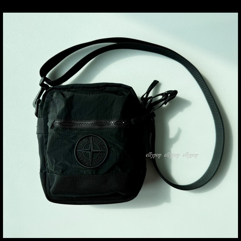 stone  ショルダーバッグ ブラック 未使用 ストーンアイランド STONE ISLAND ストーンアイランド ショルダーバッグ ポーチ