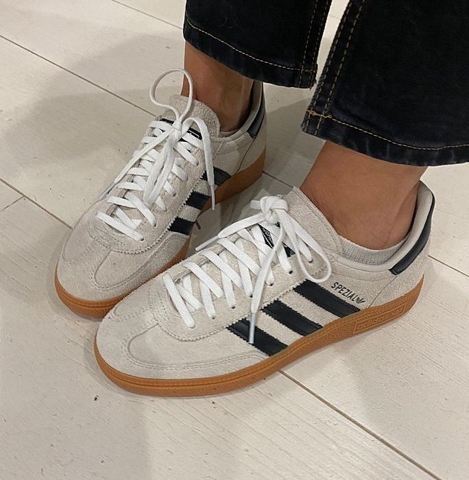 アディダス SPEZIAL HANDBALL IF6562