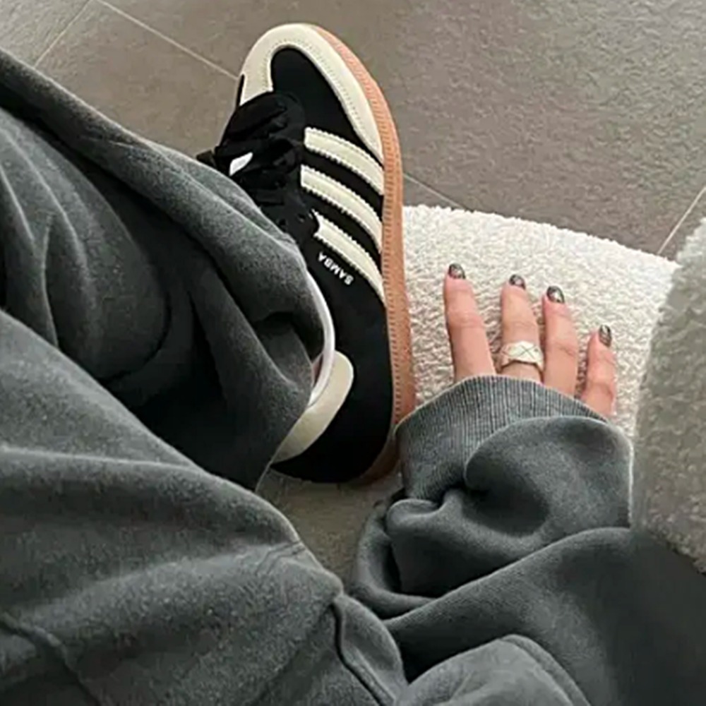 [アディダス] Samba OG Core Black Wonder White