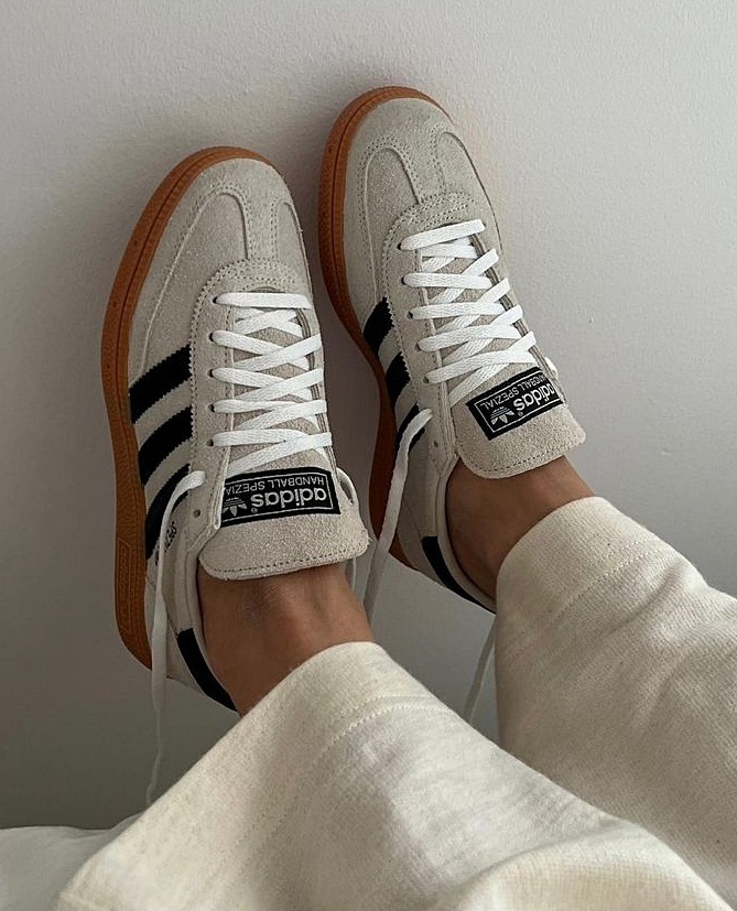 アディダス SPEZIAL HANDBALL IF6562