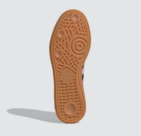 アディダスHANDBALL SPEZIAL IE5897