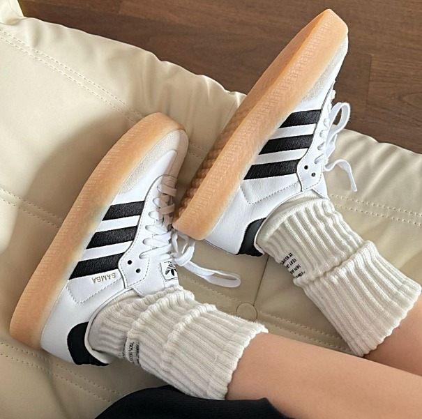 アディダス originals Sambae IG5744 ユニセックス