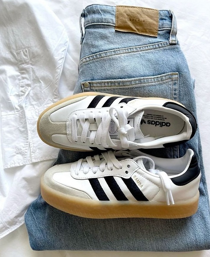 アディダス originals Samba IG5744