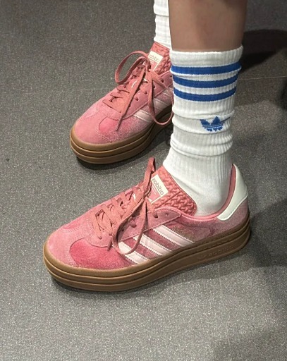アディダス originals W GAZELLE BOLD IG4389