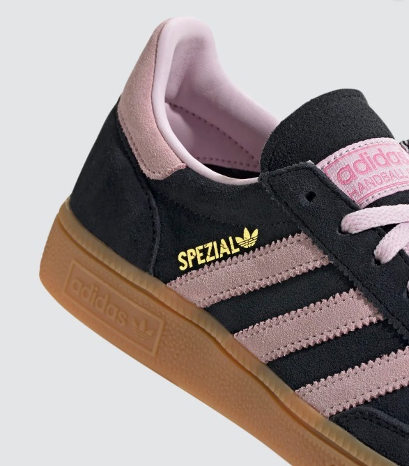 アディダス HANDBALL SPEZIAL BLACK PINK IE5897
