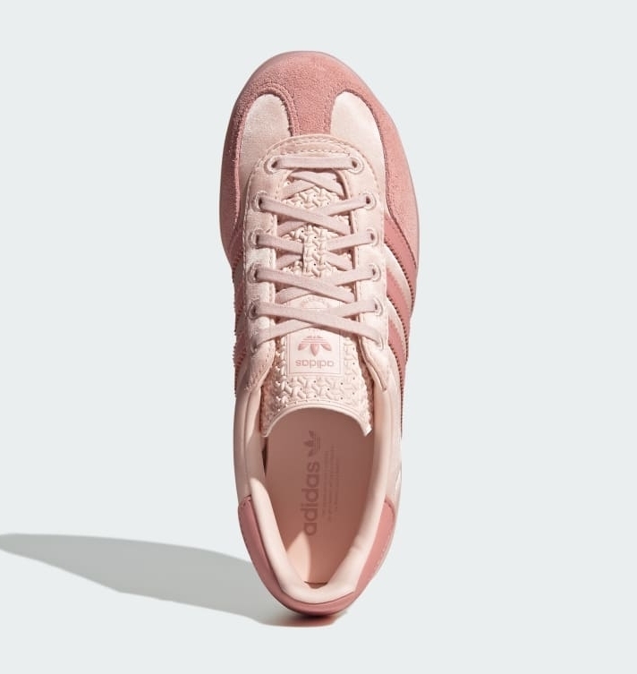 アディダス GAZELLE INDOOR Women JI2709