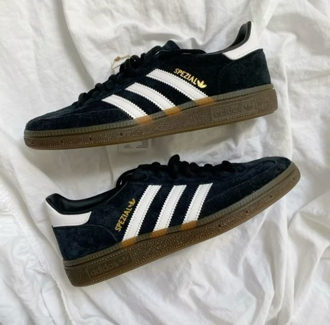 アディダス originals Handball Spezial